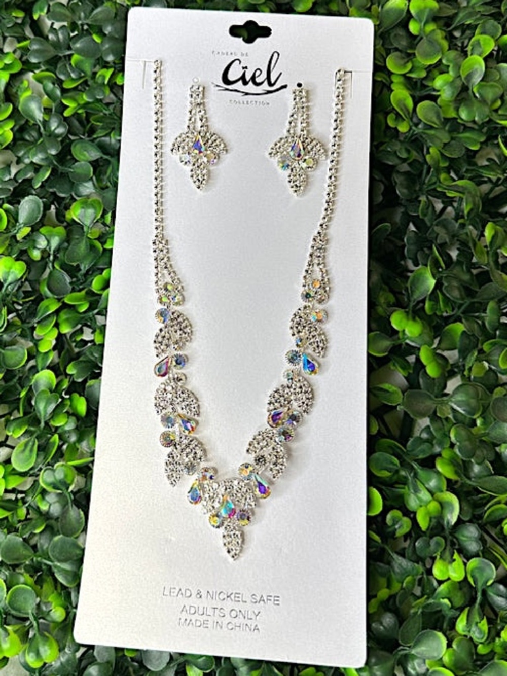Irridecent Formal Jewelry Set